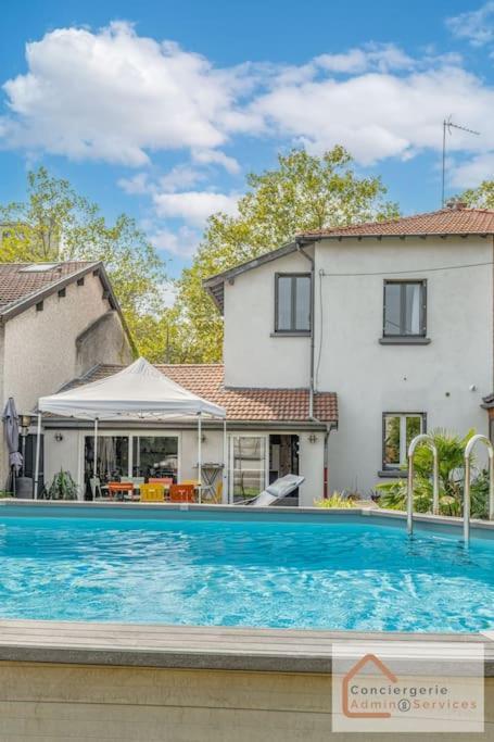 Maison A Lyon Parilly Avec Piscine, Jardin, Parking Prive & Proche Eurexpo Venissieux Ngoại thất bức ảnh